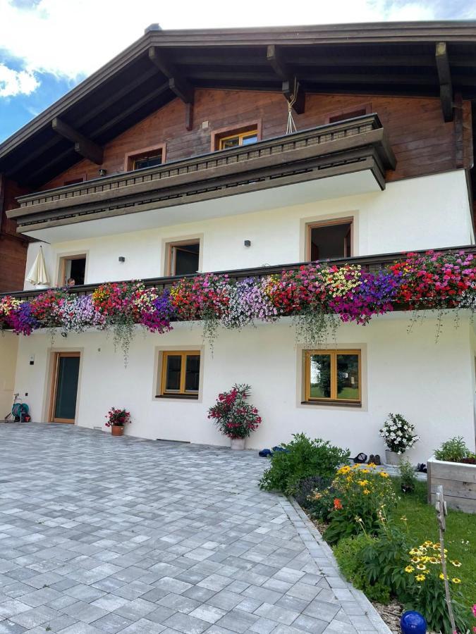 Ferienwohnungen Martlhof Leogang Exterior foto